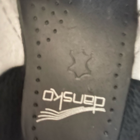 Dansko Tiger Eye clogs - Picture 5 of 6